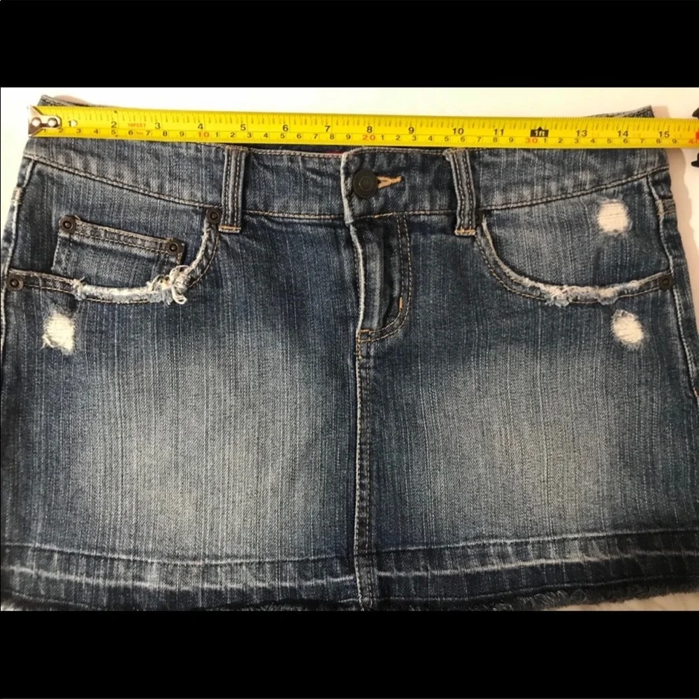 TWENTY ONE distressed stud detail frayed raw hem S